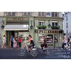 Chocolate and Pastry tour in Paris